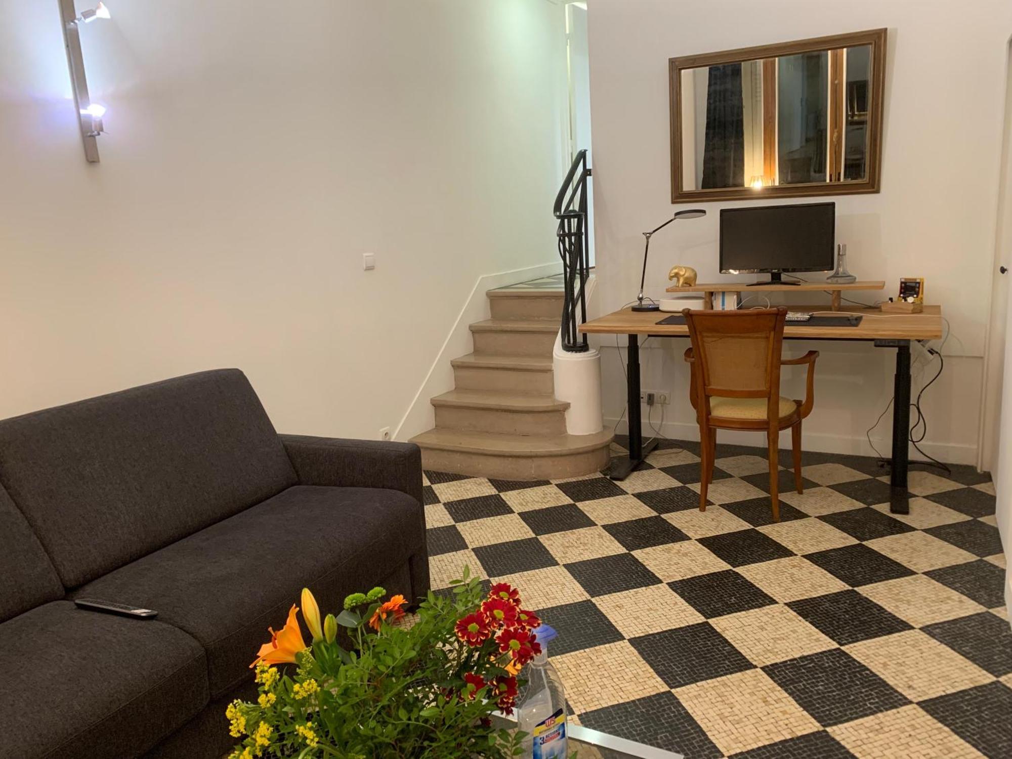 Charmant Studio Pere Lachaise Paryż Zewnętrze zdjęcie